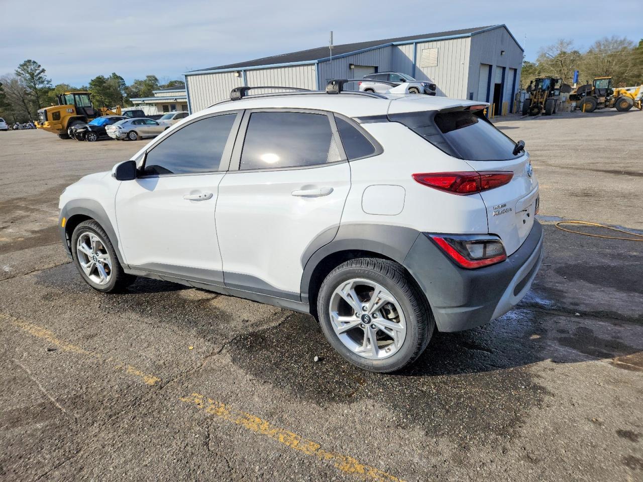 2023 Hyundai Kona Sel - Image 2