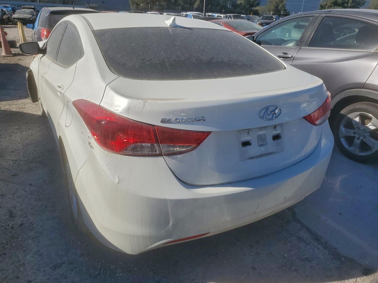 2012 Hyundai Elantra Gls - Фото 6