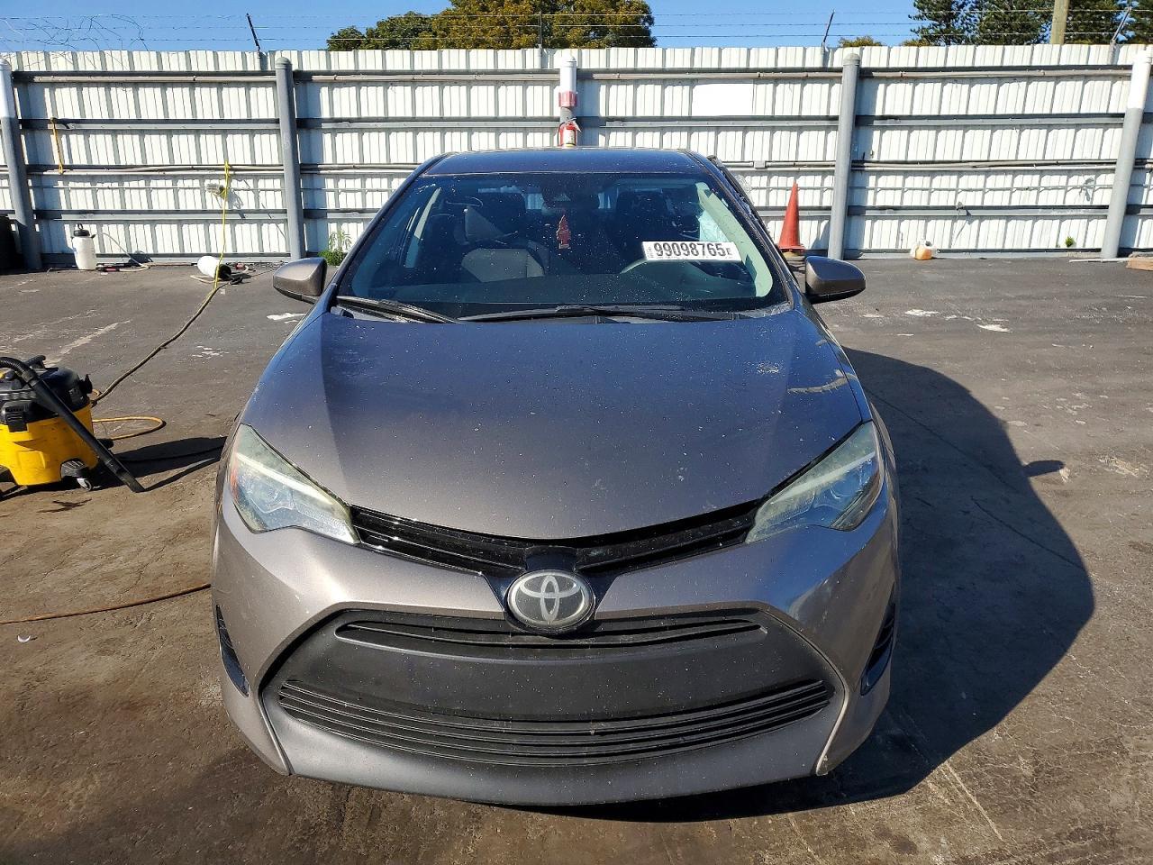2018 Toyota Corolla L - Фото 5