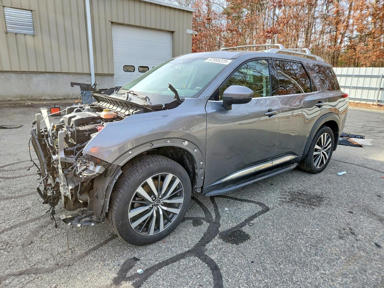 2022 Nissan Pathfinder Platinum