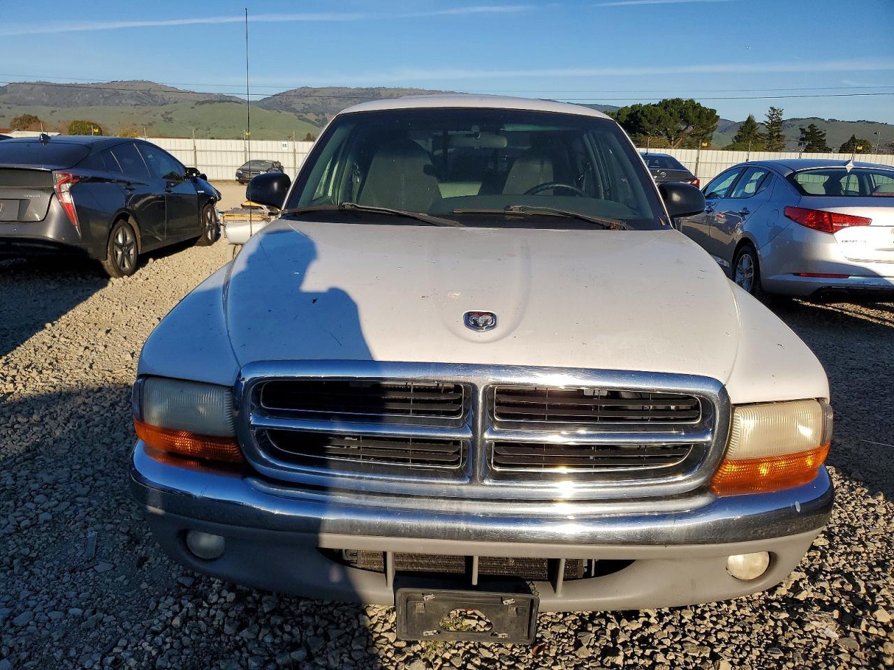1998 Dodge Dakota - Image 5
