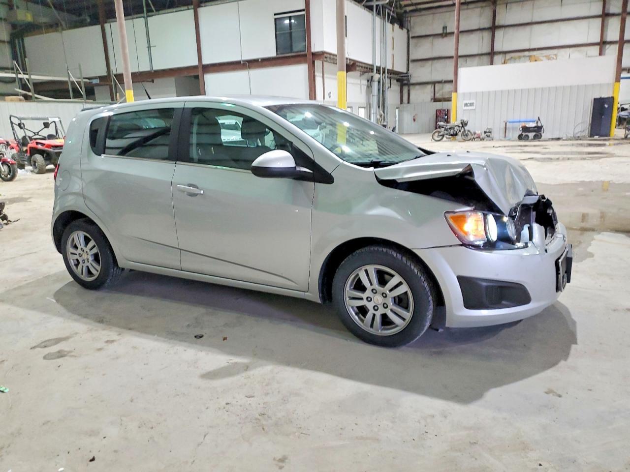 2012 Chevrolet Sonic Lt - Фото 4