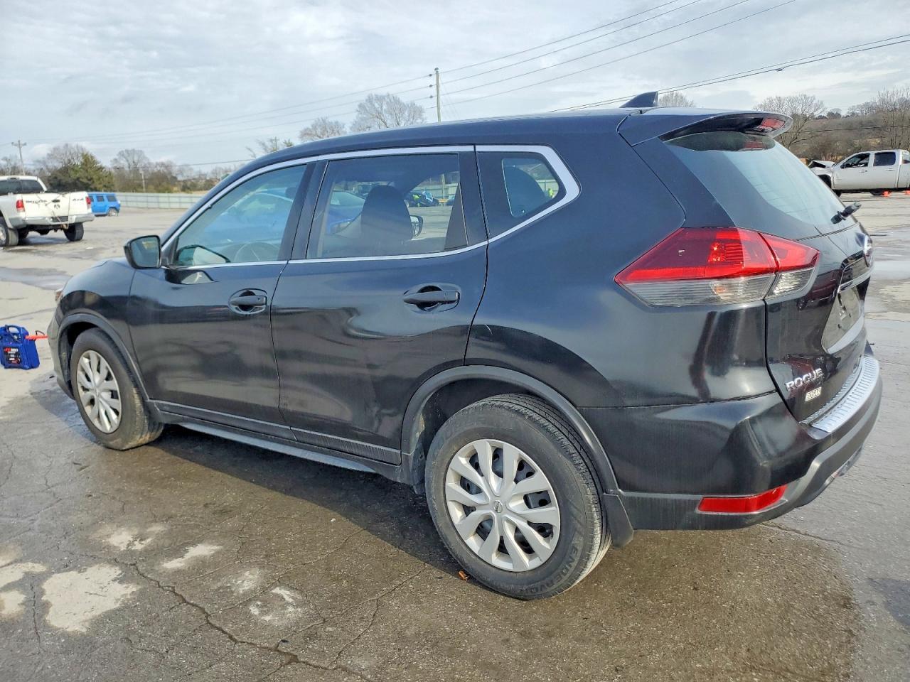 2019 Nissan Rogue S - Фото 2