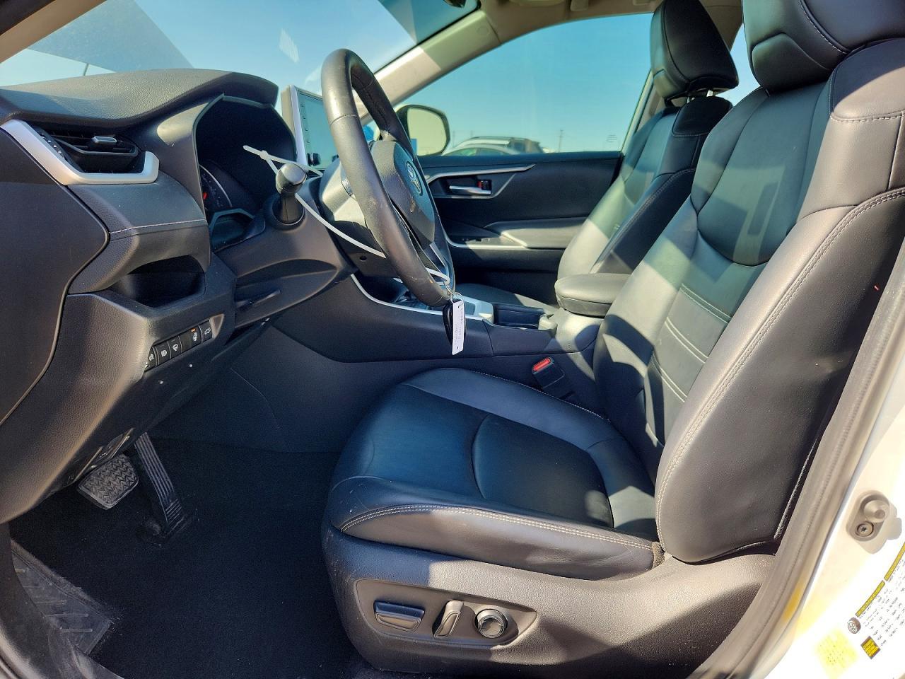 2020 Toyota Rav4 Xle Premium - Image 7