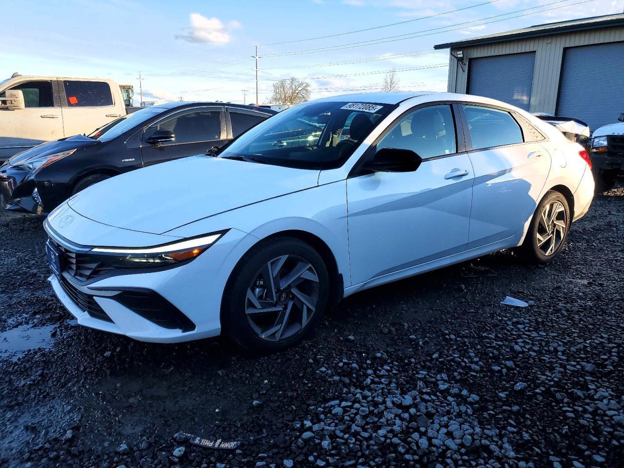 2025 Hyundai Elantra Sel Sport