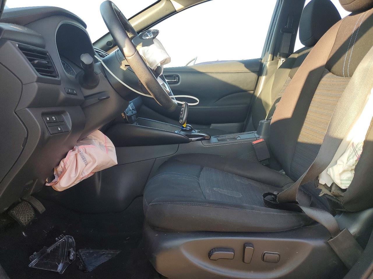 2020 Nissan Leaf Sv - Image 7