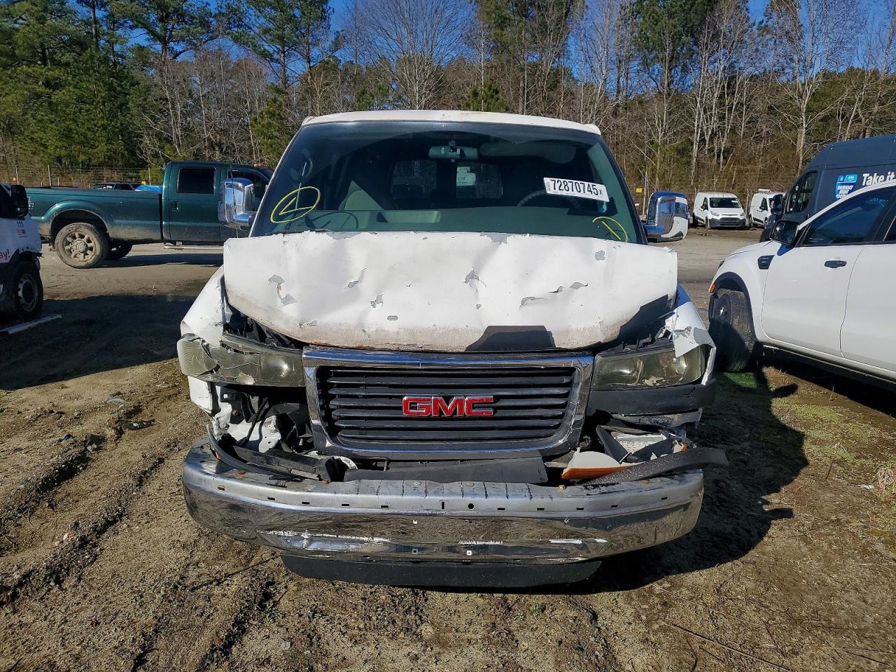 2006 GMC Savana G3500 - Фото 5