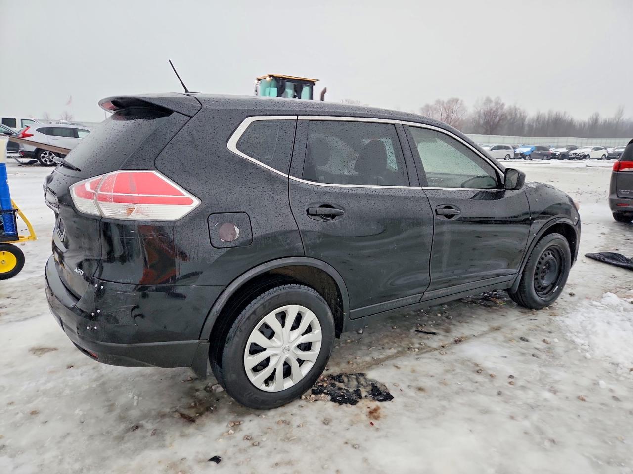 2016 Nissan Rogue S - Фото 3