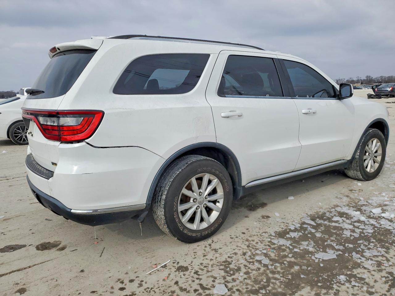 2015 Dodge Durango Sxt - Фото 3