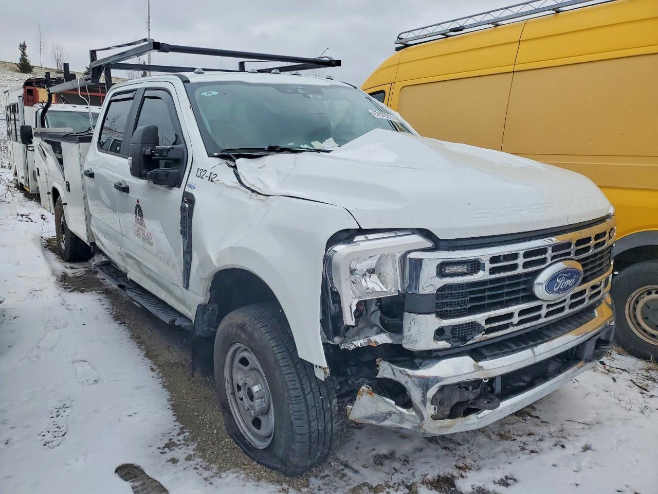 2025 Ford F350 Super Duty Utility / Service Truck - Image 4