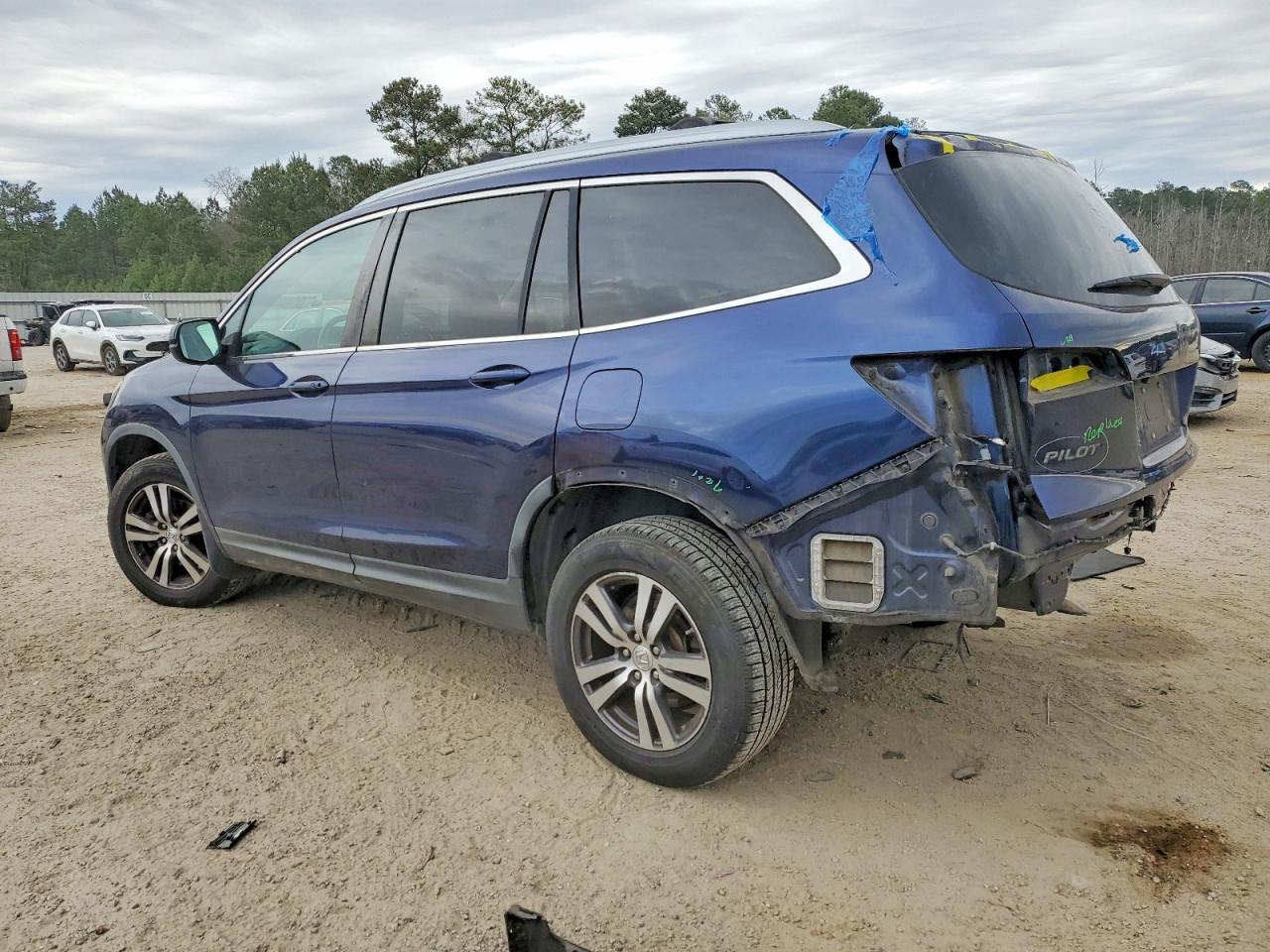 2016 Honda Pilot Exl - Image 2