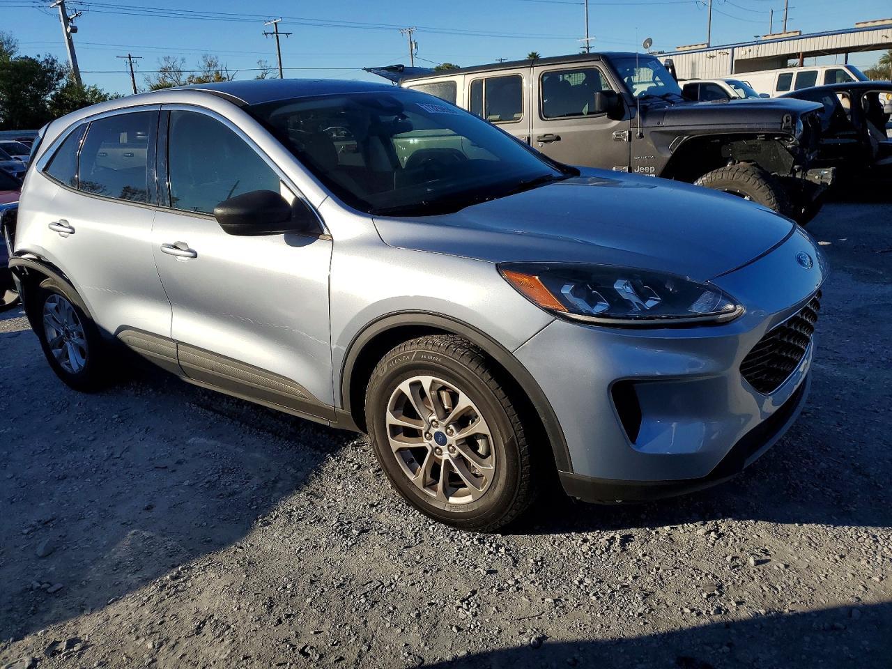 2022 Ford Escape Se - Image 4