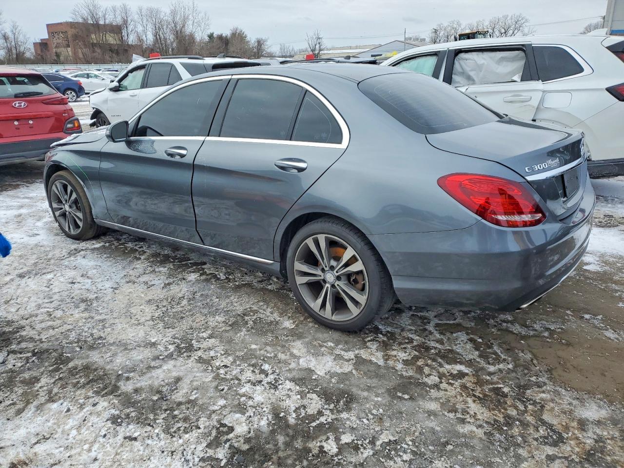 2017 Mercedes-Benz C 300 4Matic - Фото 2