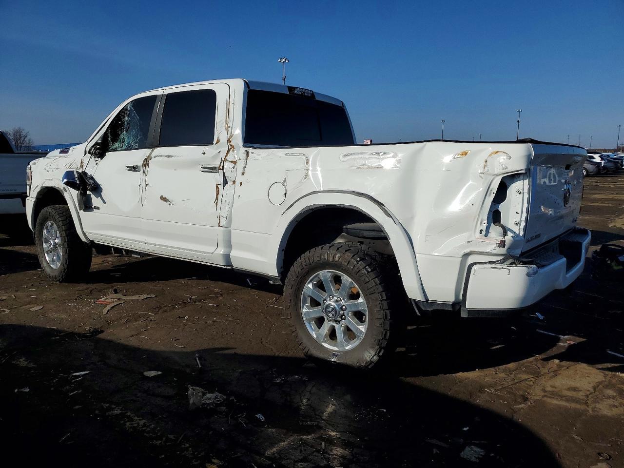 2019 Ram 2500 Laramie - Фото 2