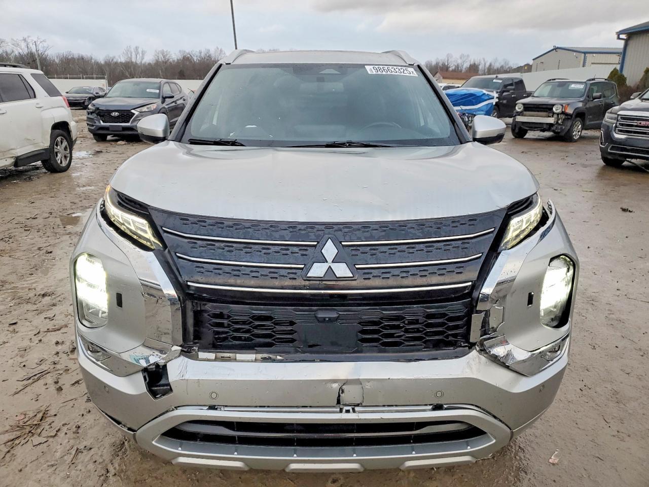 2022 Mitsubishi Outlander Sel - Фото 5