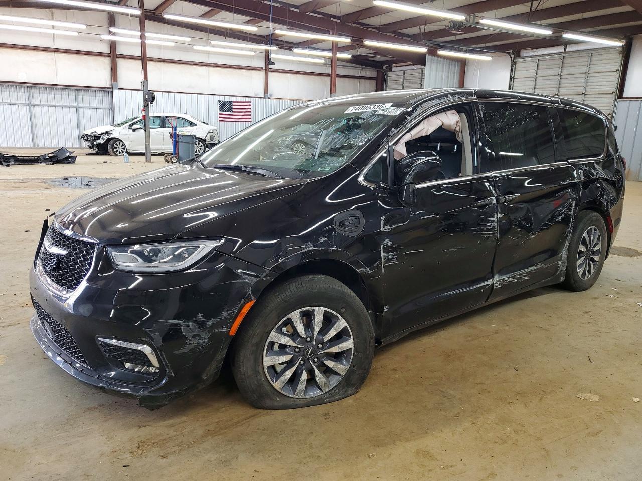2024 Chrysler Pacifica Hybrid Select