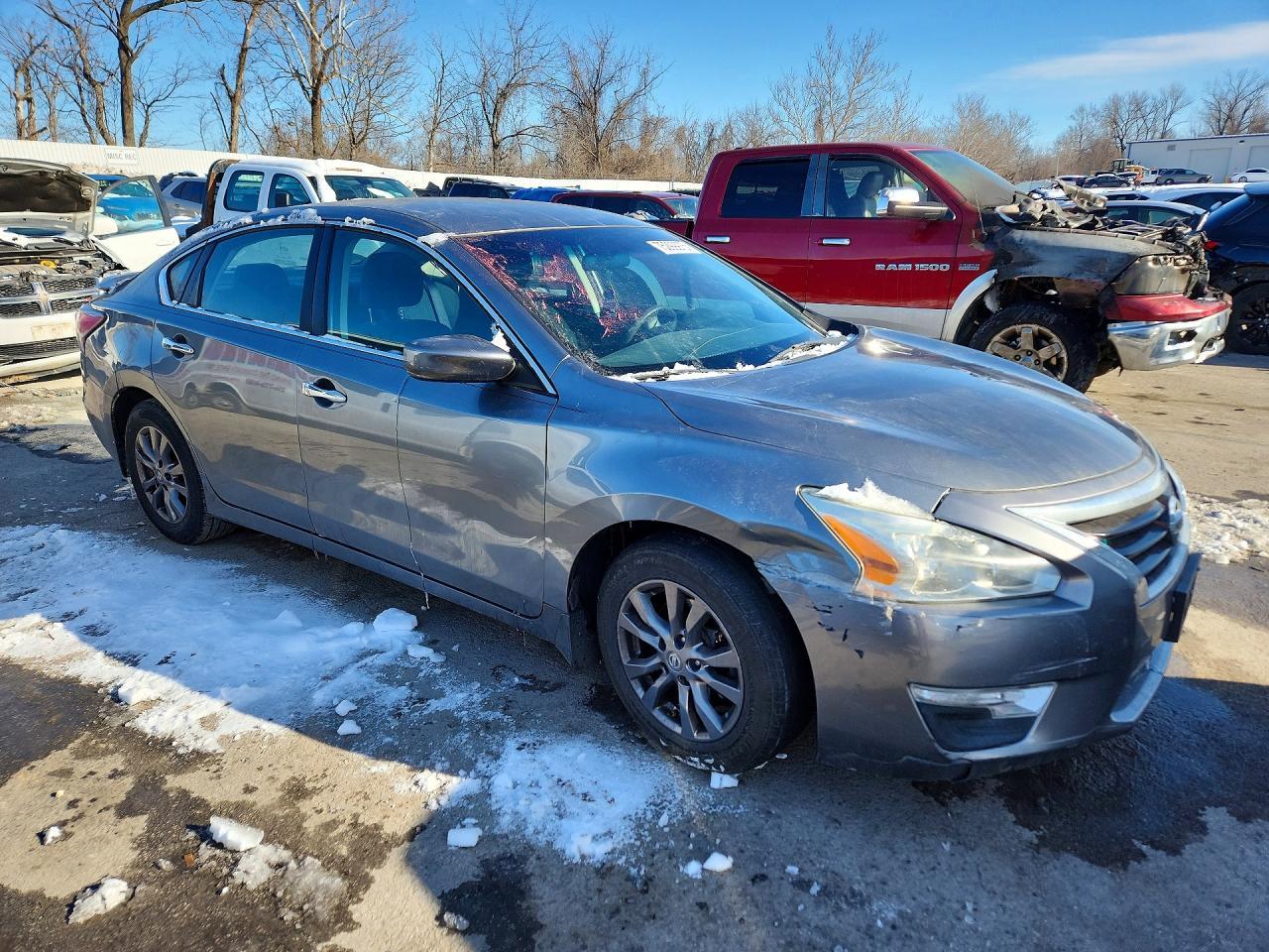 2015 Nissan Altima 2.5 - Фото 4