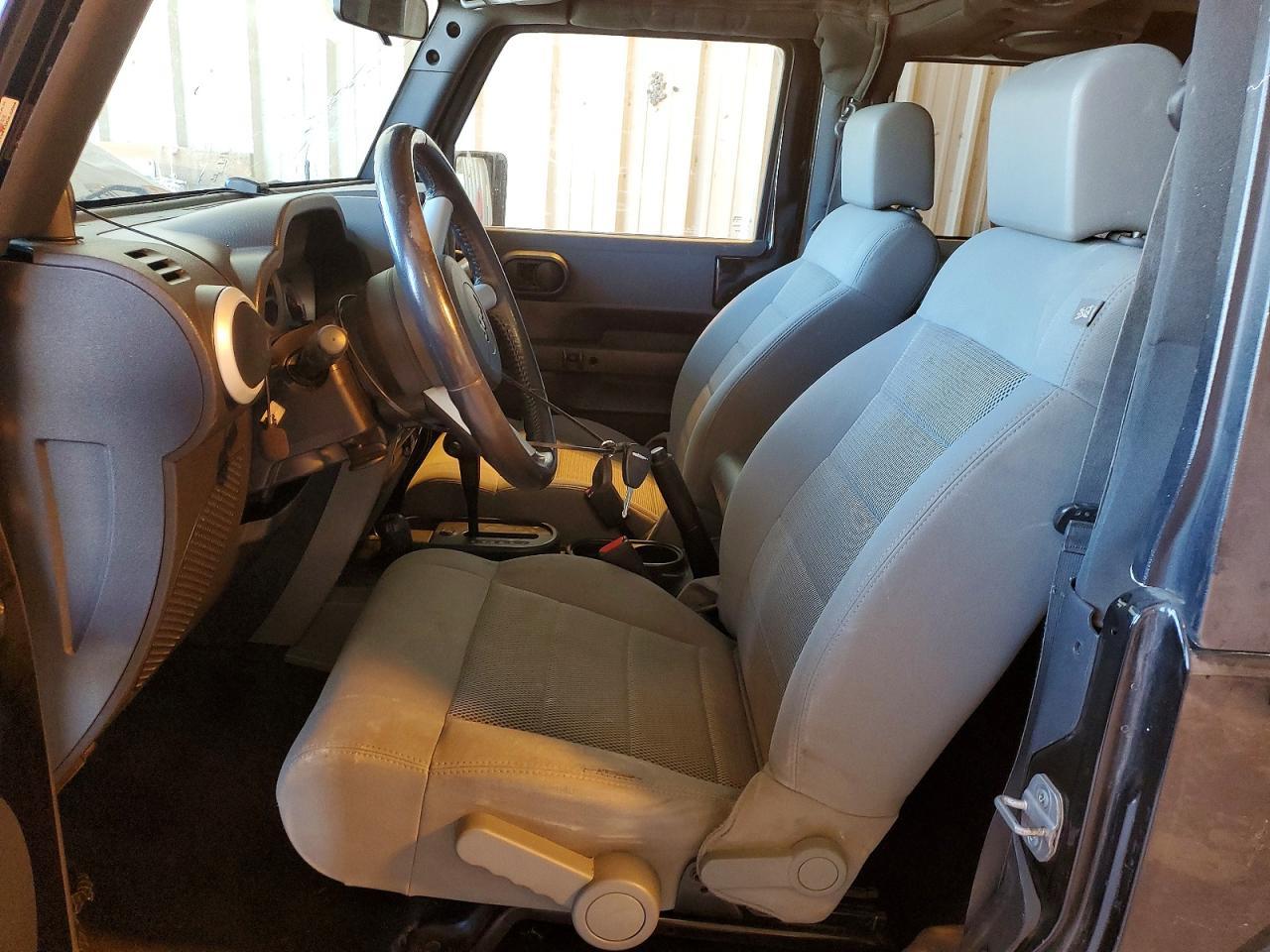 2008 Jeep Wrangler Sahara - Фото 7