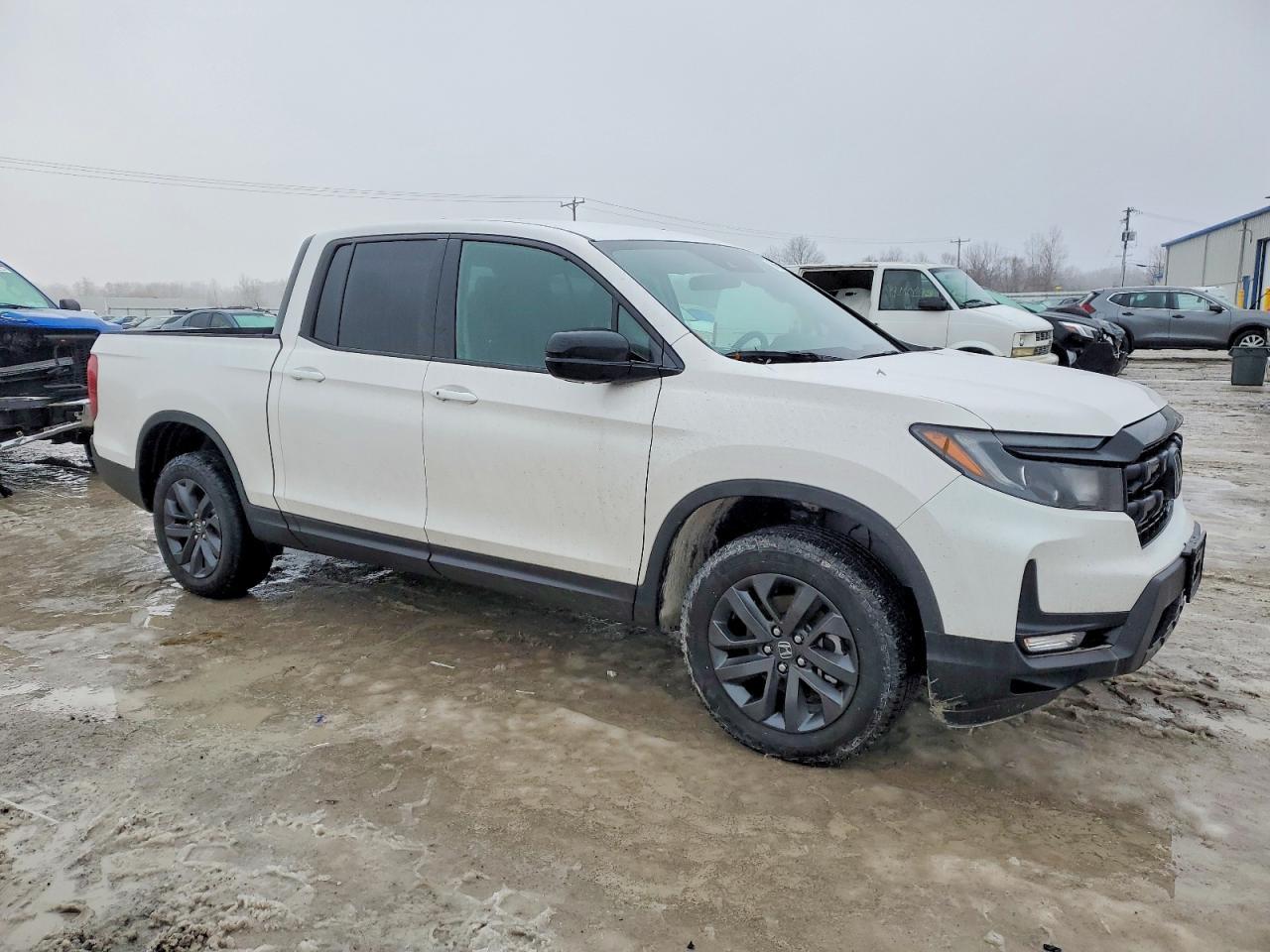 2025 Honda Ridgeline Sport - Фото 4