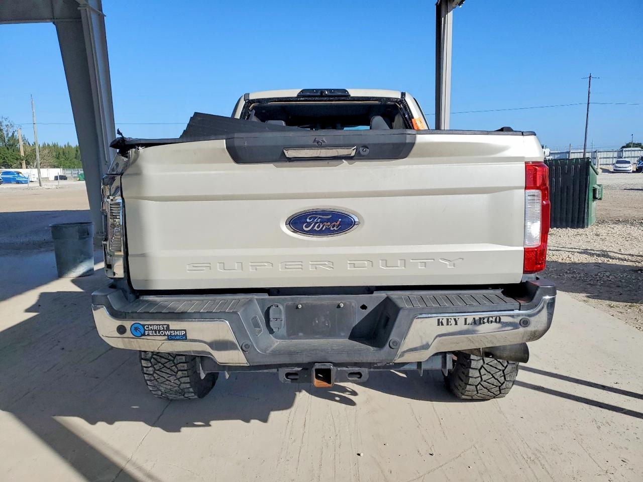 2017 Ford F250 Super Duty - Фото 6