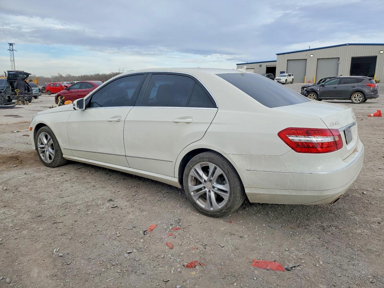 2011 Mercedes-Benz E 350 4Matic - Image 2
