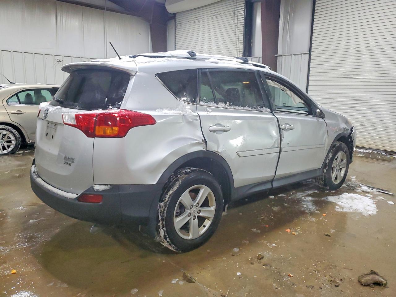 2013 Toyota Rav4 Xle - Фото 3