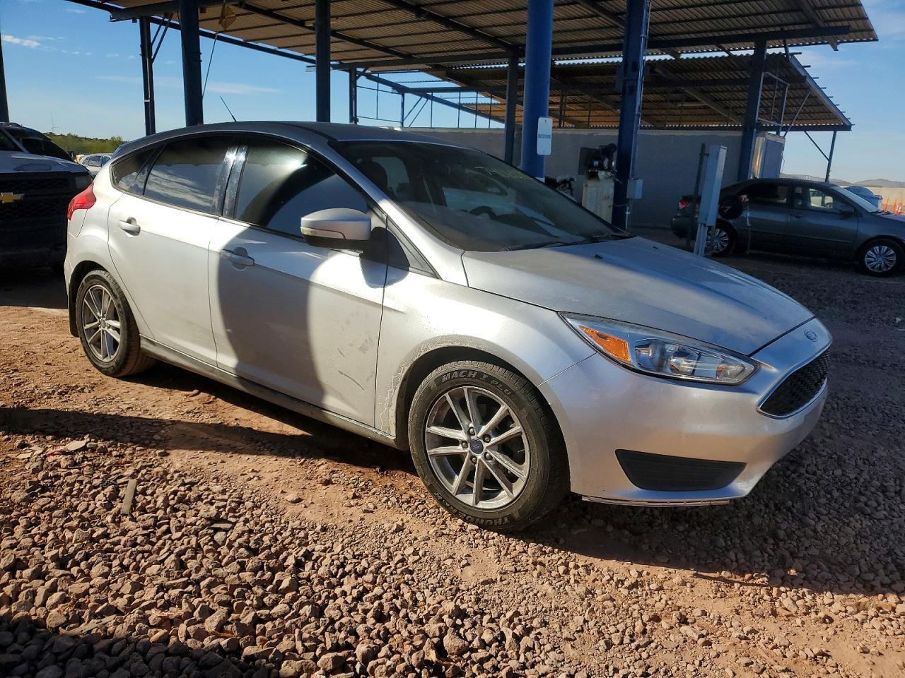 2017 Ford Focus Se - Фото 4