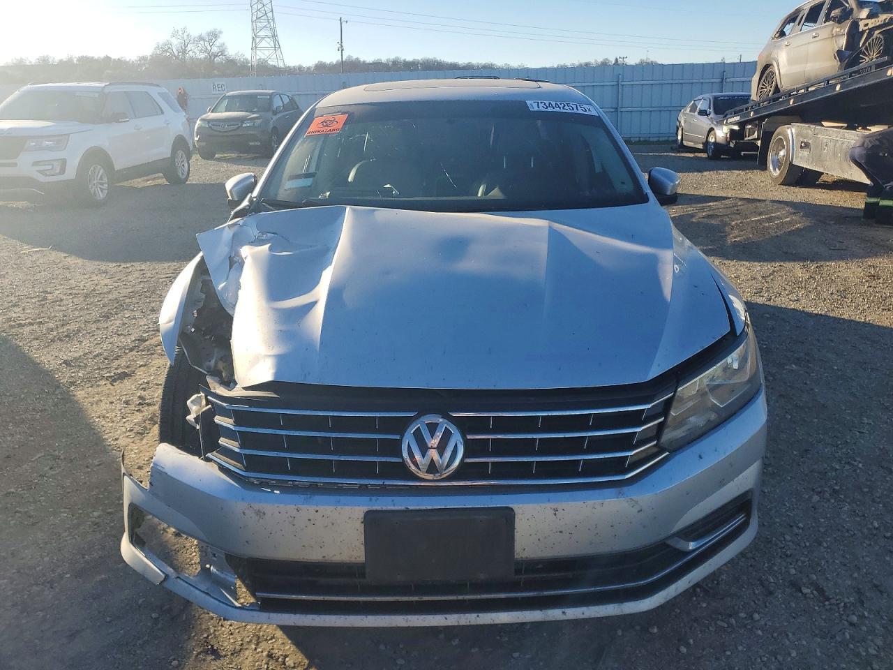 2016 Volkswagen Passat Se - Image 5