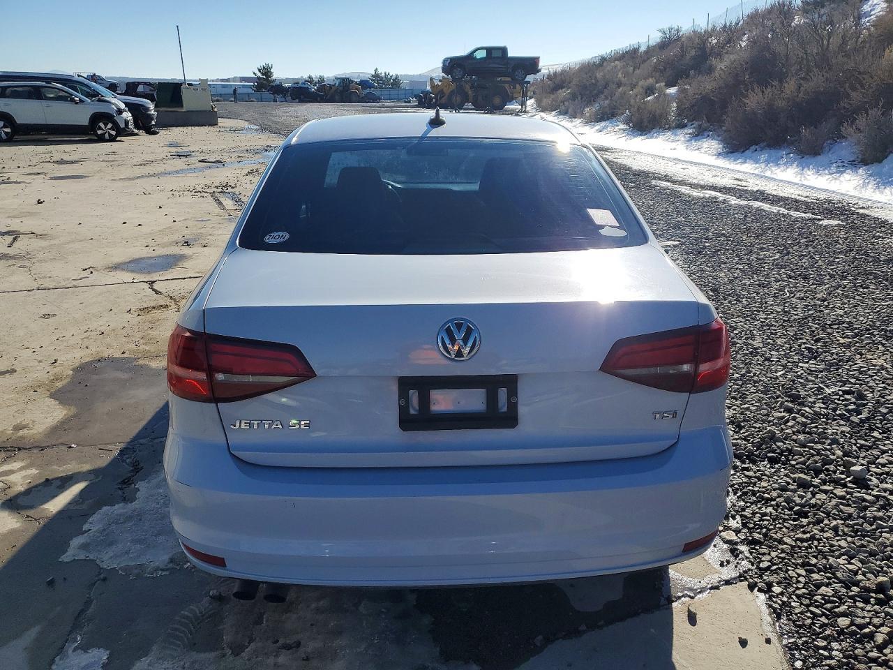 2017 Volkswagen Jetta Se - Фото 6