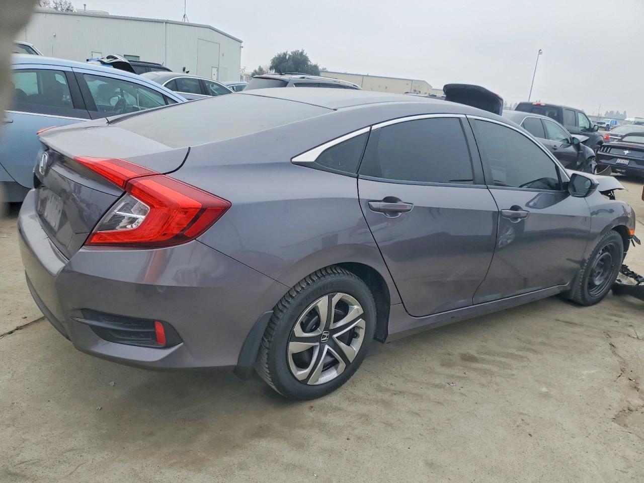 2017 Honda Civic Lx - Фото 3