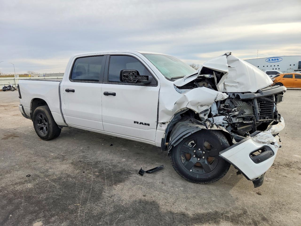 2025 Ram 1500 Tradesman - Image 4