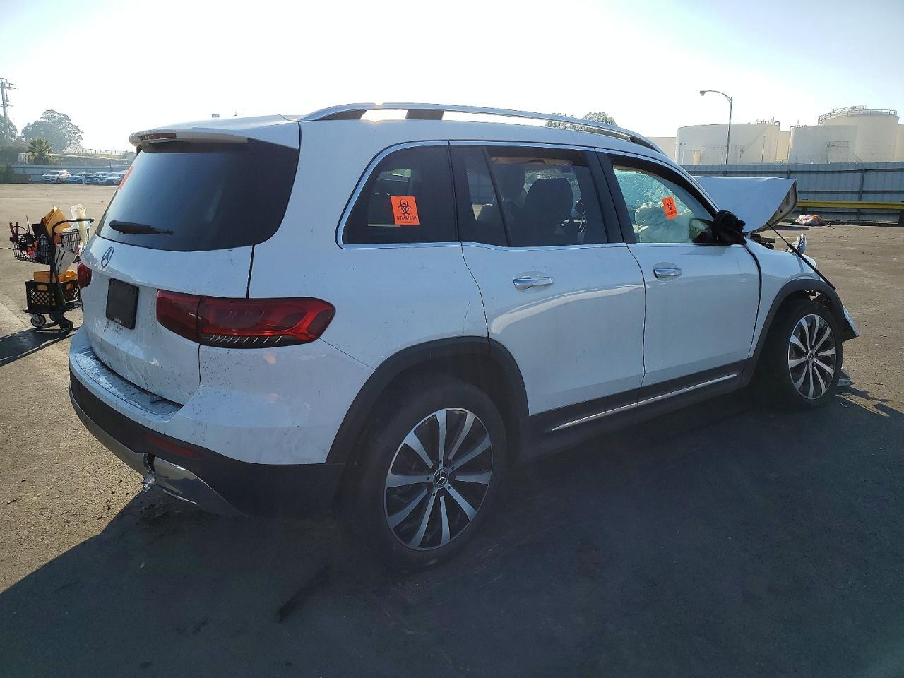 2021 Mercedes-Benz Glb 250 - Image 3