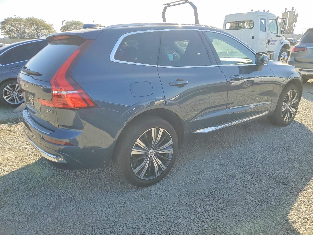 2023 Volvo Xc60 Plus - Фото 3