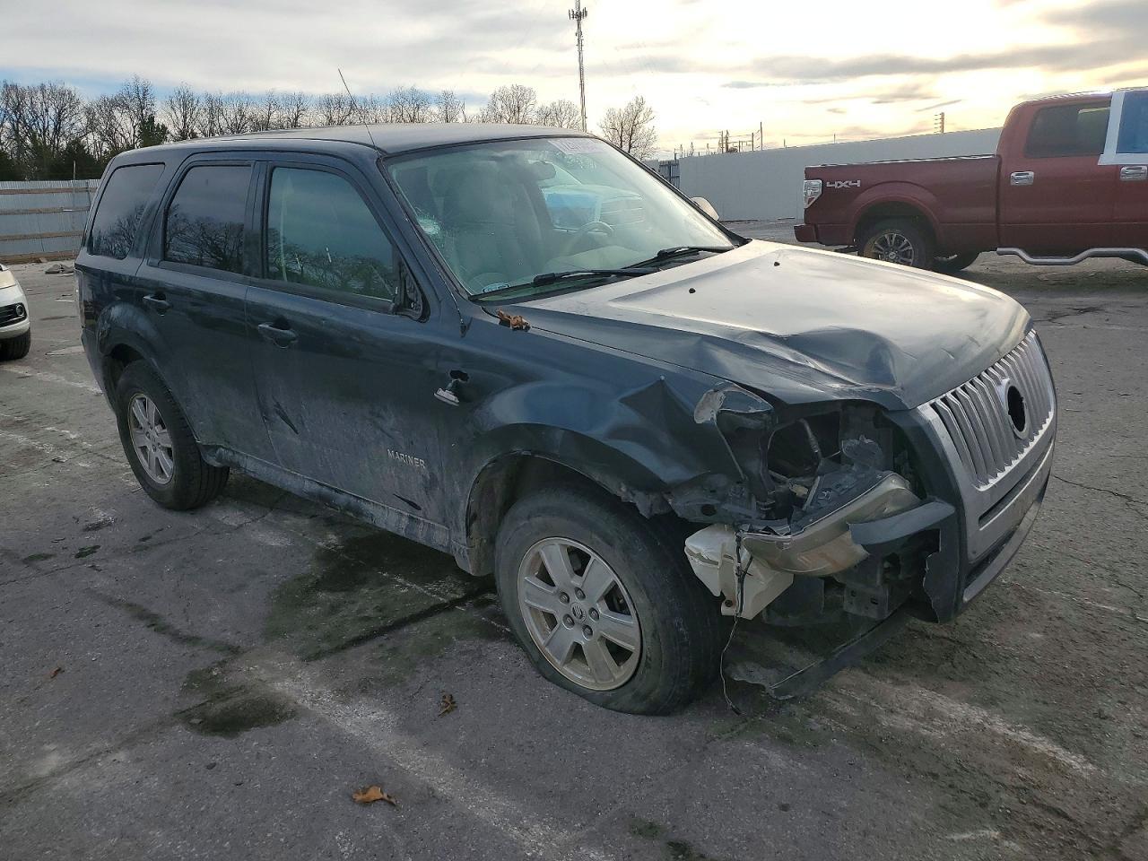 2008 Mercury Mariner - Image 4