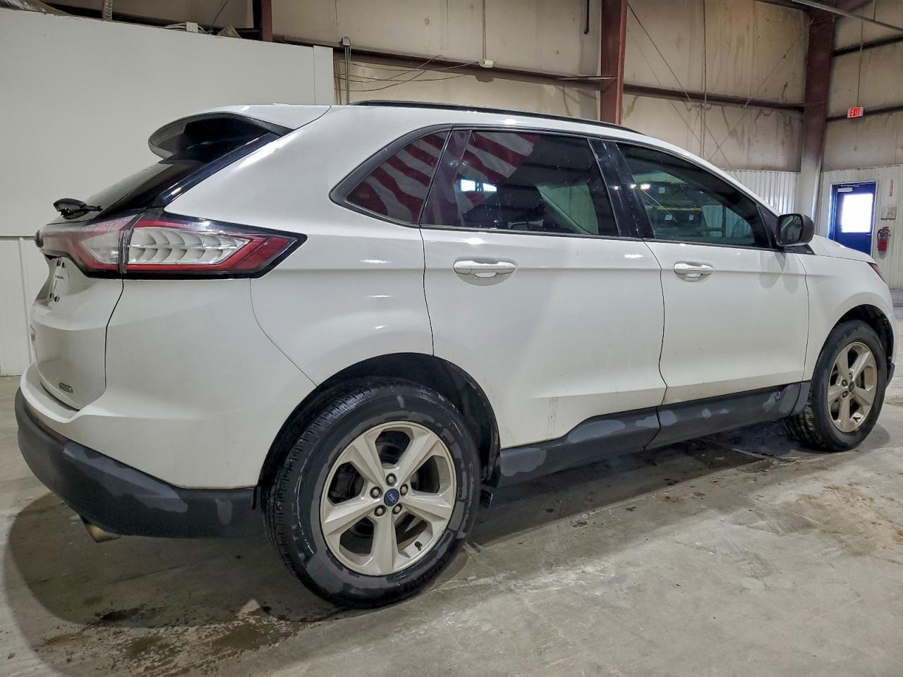2017 Ford Edge Se - Image 3