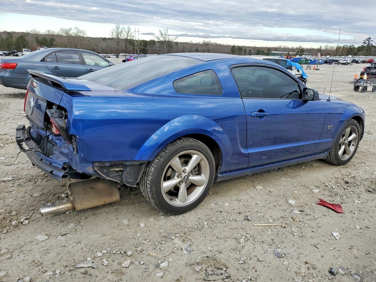 2008 Ford Mustang Gt - Фото 3