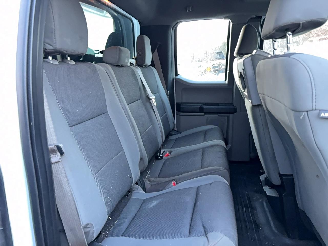 2016 Ford F150 Super Cab - Фото 6