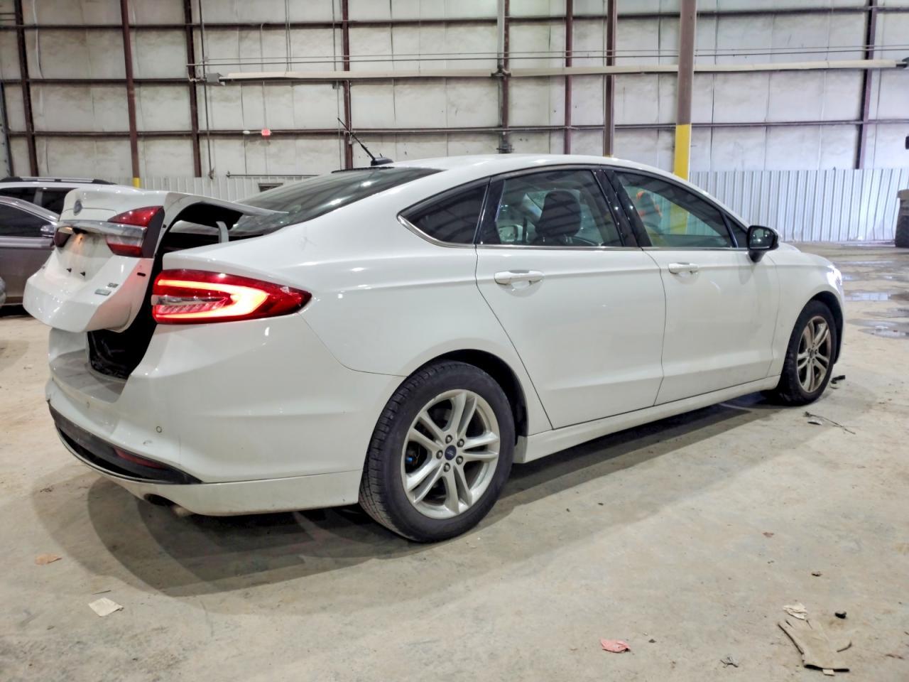 2018 Ford Fusion Se - Фото 3