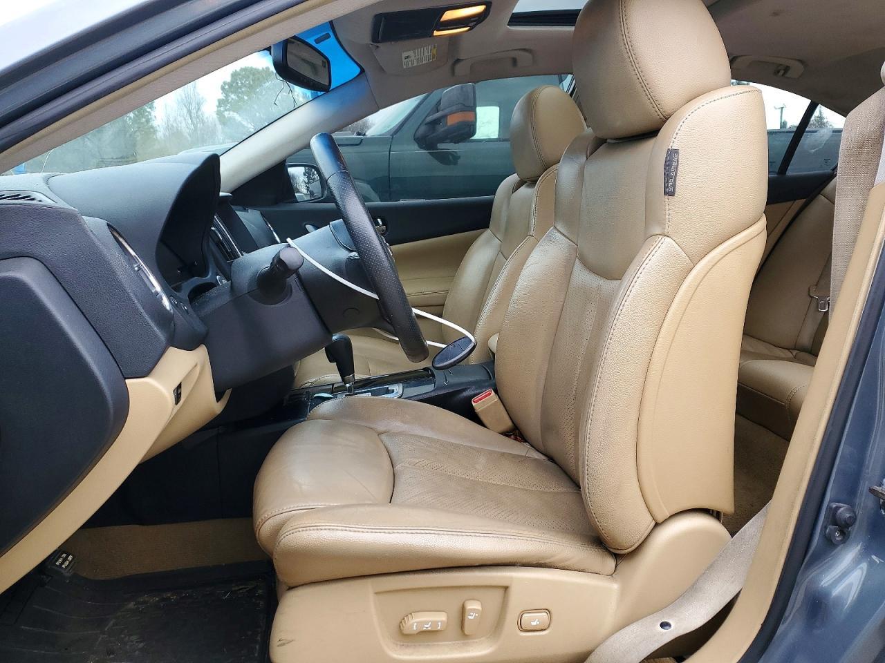 2010 Nissan Maxima S - Image 7