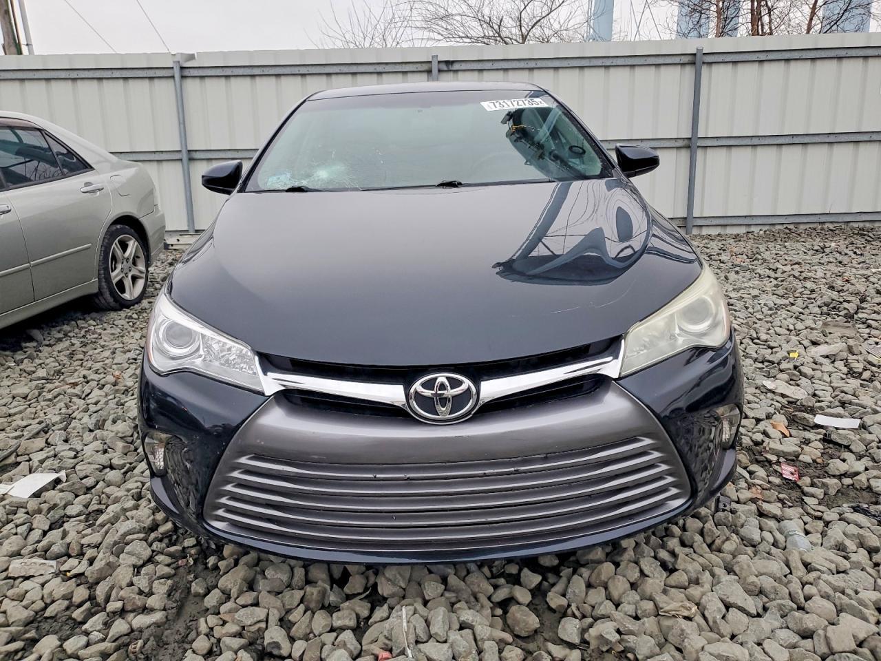 2015 Toyota Camry Le - Фото 5