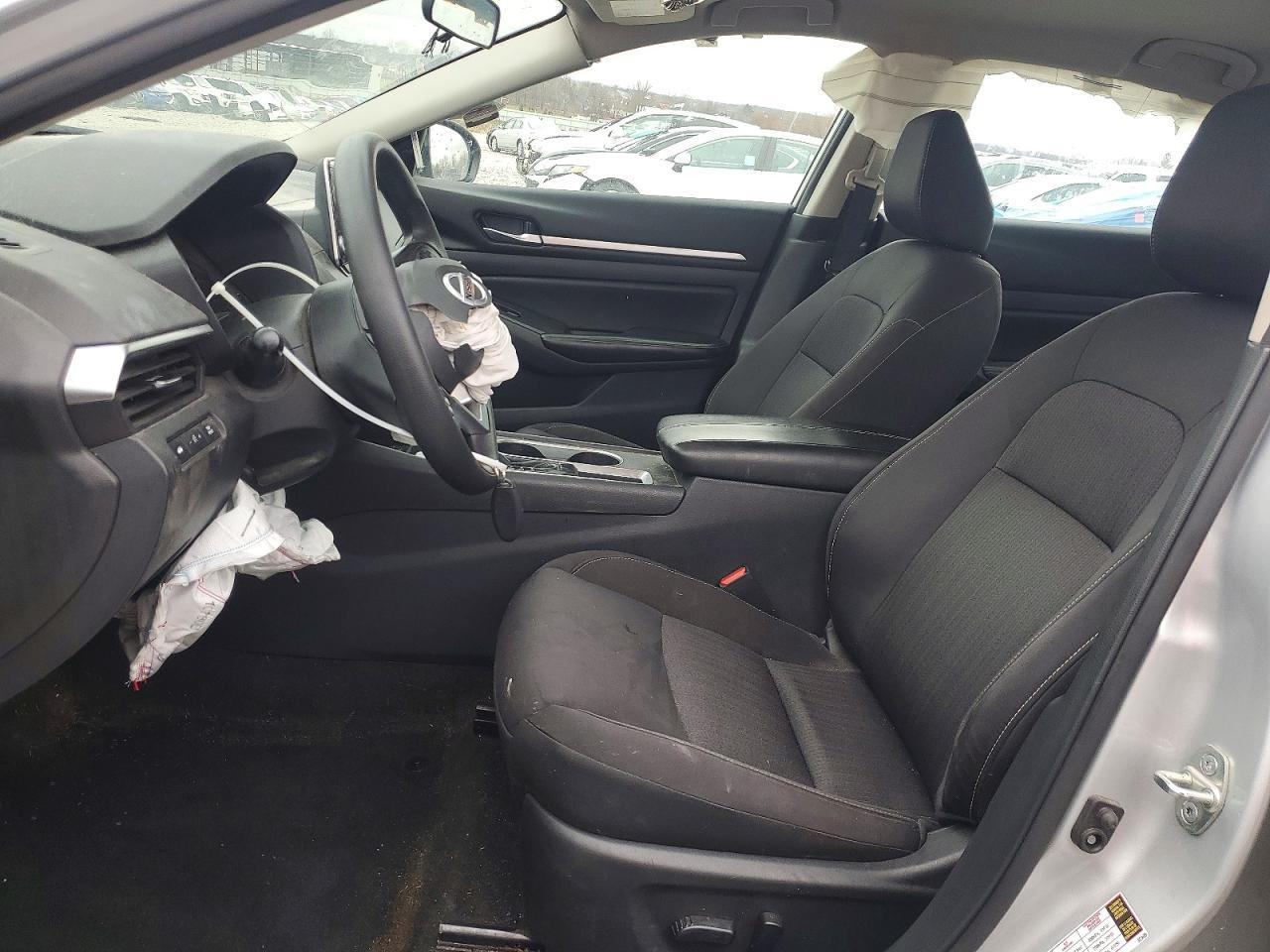 2022 Nissan Altima Sv - Image 7