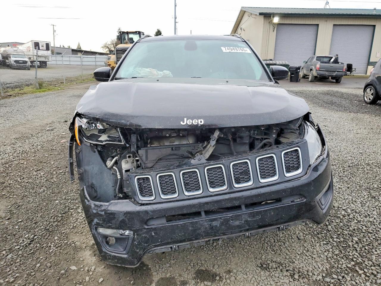 2018 Jeep Compass Latitude - Image 5