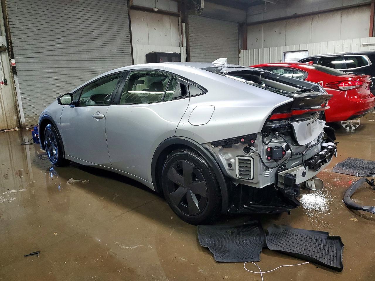 2024 Toyota Prius Le - Фото 2