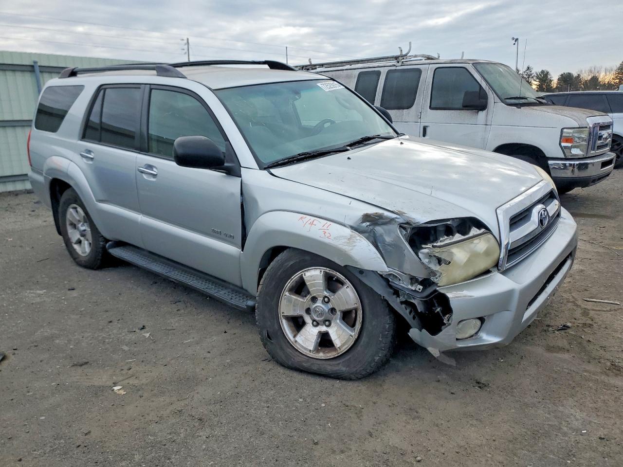 2007 Toyota 4Runner Sr5 - Image 4
