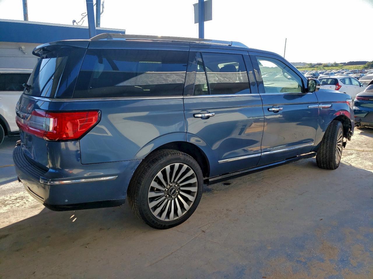 2019 Lincoln Navigator Reserve - Фото 3