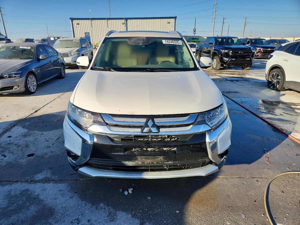 2017 Mitsubishi Outlander Se - Image 5