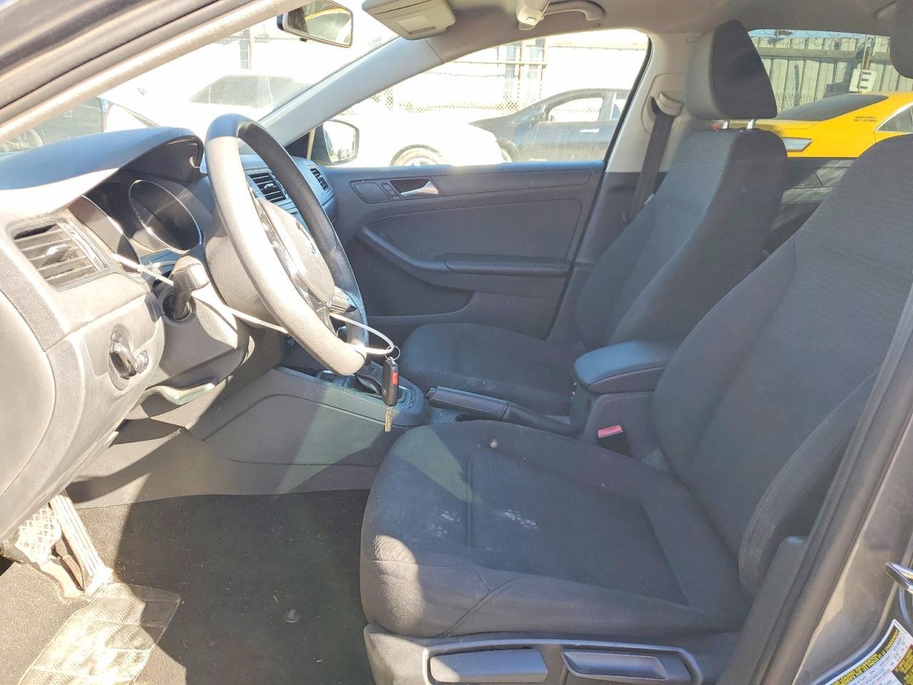 2016 Volkswagen Jetta S - Image 7