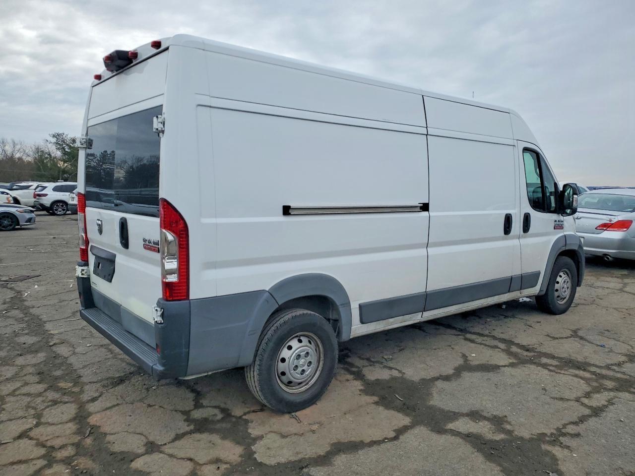 2018 Ram Trucks Promaster 2500 - Cargo Van *** Prior Fleet *** - Фото 5