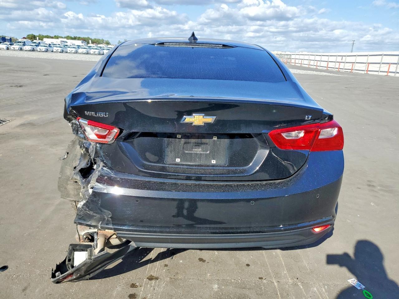 2023 Chevrolet Malibu - Фото 6