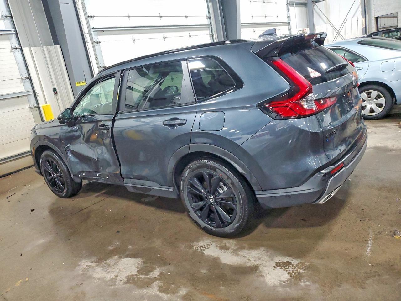 2026 Honda Cr-V Sport Touring - Image 2